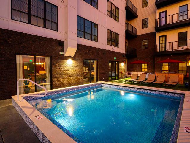 2 BR, 2 BA Apartment 1550 Kenny Road Unit 205, Columbus, OH 43212
