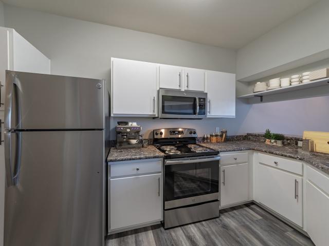 2 BR, 2 BA Apartment 1550 Madison Rd Unit 5029, Cincinnati, OH 45206