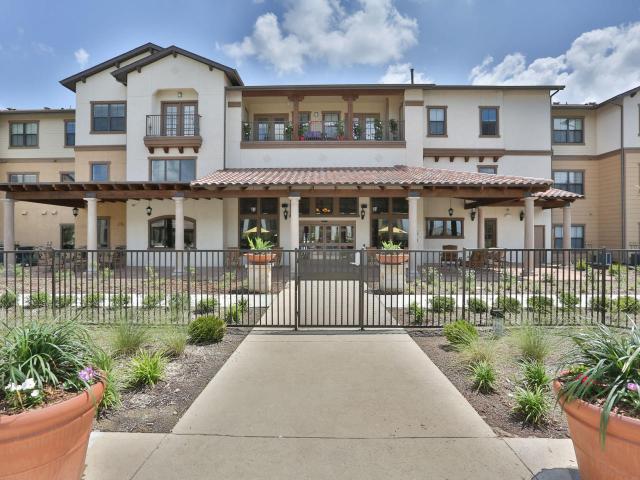 2 BR, 2 BA Apartment 155 Elk Drive Unit 2302, Burleson, TX 76028
