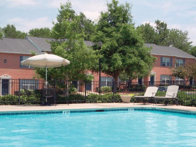 2 BR, 2 BA Apartment 155 Ridge Road Unit 1706, Greenville, SC 29607