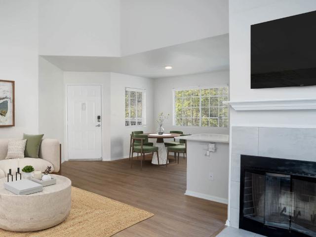 2 BR, 2 BA Apartment 15640 Bernardo Center Drive Unit 3202, San Diego, CA 92127