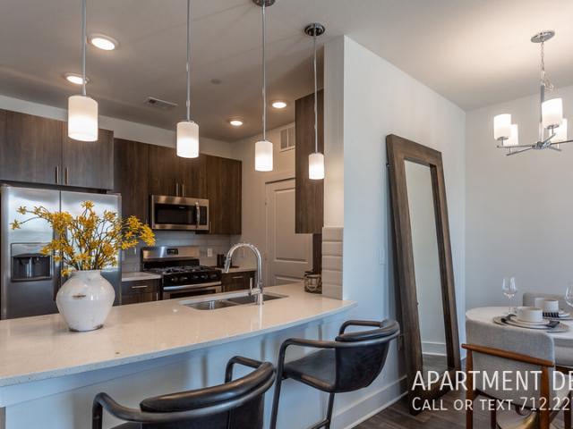 2 BR, 2 BA Apartment 15821 Vanderpool River Dr, Cypress, TX 77433