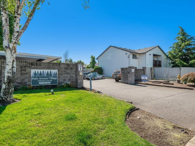 2 BR, 2 BA Apartment 1592 Park Avenue Northeast Unit 102, Salem, OR 97301