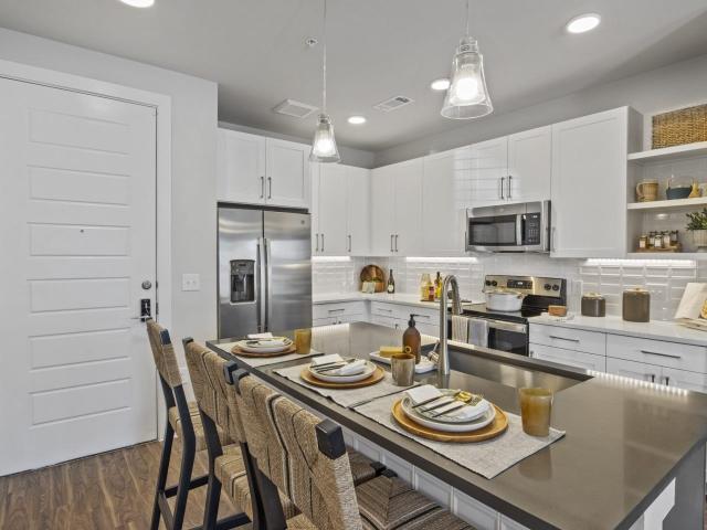 2 BR, 2 BA Apartment 15950 Chase Hill Boulevard Unit 2403, San Antonio, TX 78256