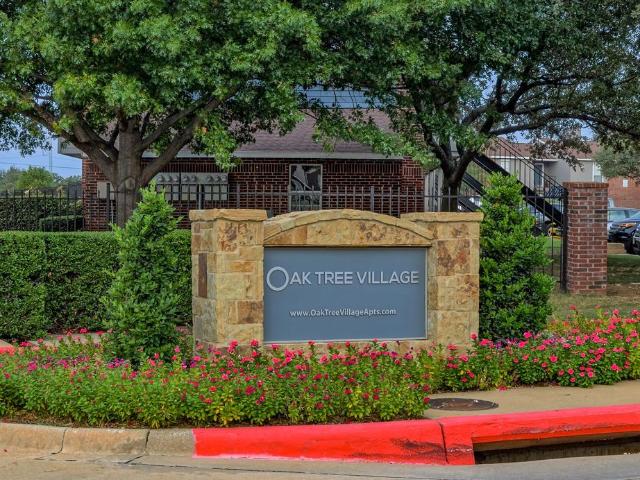 2 BR, 2 BA Apartment 1595 S Old Orchard Ln Unit 1202, Lewisville, TX 75067