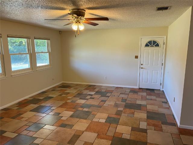 2 BR, 2 BA Apartment 16001 Awalt Drive, Austin, TX 78734