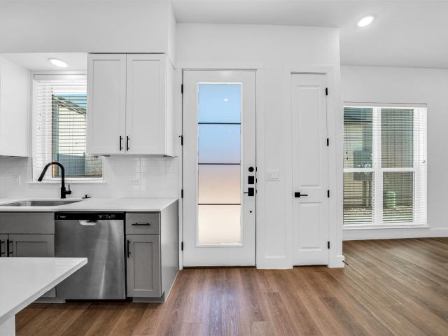 2 BR, 2 BA Apartment 1601 525 Mustang Drive, Marble Falls, TX 78654