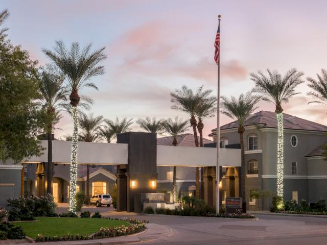 2 BR, 2 BA Apartment 1601 East Highland Avenue Unit 1192, Phoenix, AZ 85016
