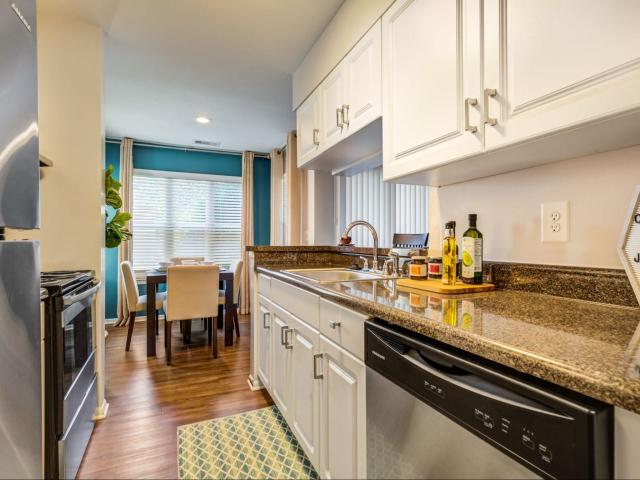 2 BR, 2 BA Apartment 16021 English Oaks Ave Unit E, Bowie, MD 20716
