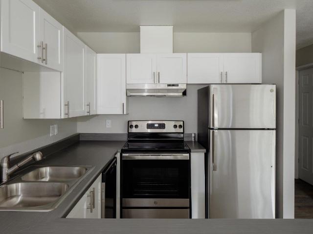 2 BR, 2 BA Apartment 1616 Northeast 16th Way Unit 209, Gresham, OR 97030