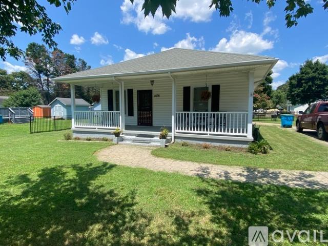 2 BR, 2 BA Apartment 1616 Perfection Ave, Belmont, NC 28012