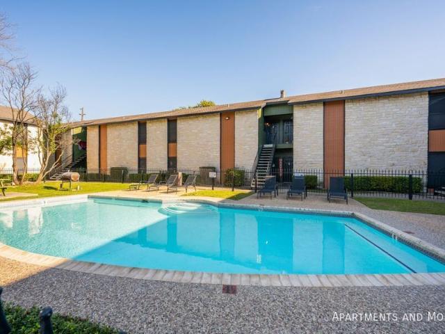 2 BR, 2 BA Apartment 1623 Aquarena Springs Dr, San Marcos, TX 78666