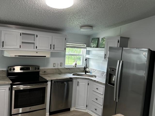 2 BR, 2 BA Apartment 1624 King Arthurs Court, Lakeland, FL 33810