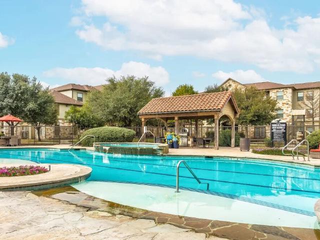 2 BR, 2 BA Apartment 16505 Lookout Hollow Cir Unit 0936, Schertz, TX 78154