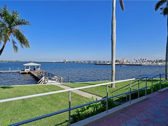 2 BR, 2 BA Apartment 1650 1st Avenue West, Bradenton, FL 34205