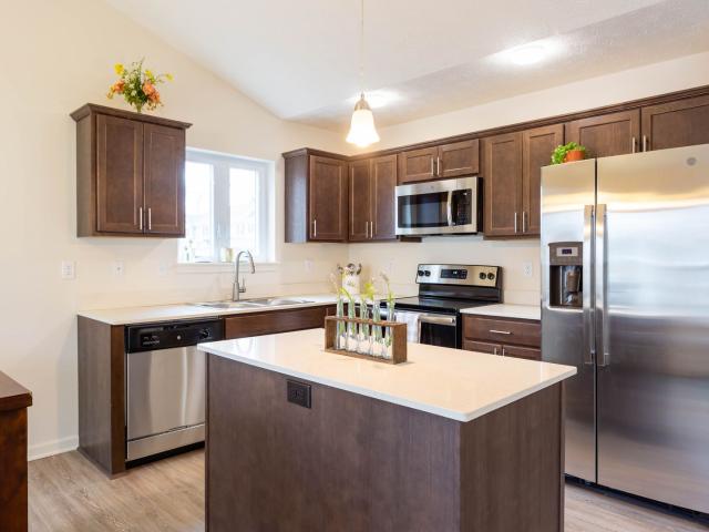 2 BR, 2 BA Apartment 168 Redon Circle, Webster, NY 14580