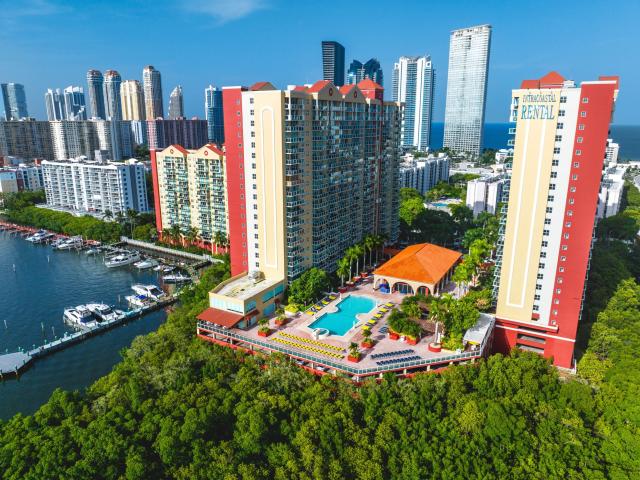 2 BR, 2 BA Apartment 16900 North Bay Road Unit 0815, North Miami Beach, FL 33160