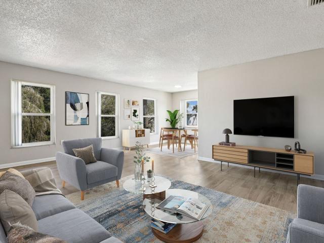 2 BR, 2 BA Apartment 1699 68th Street N Unit 0582, Saint Petersburg, FL 33710