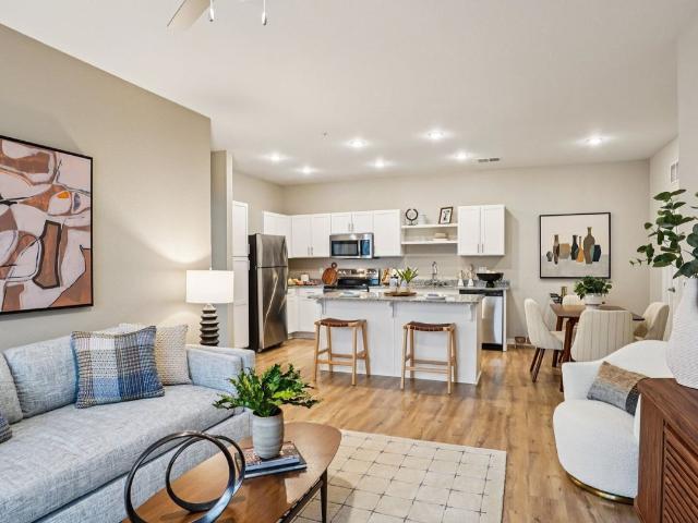 2 BR, 2 BA Apartment 16 Continental Drive Unit 6302, Port Wentworth, GA 31407