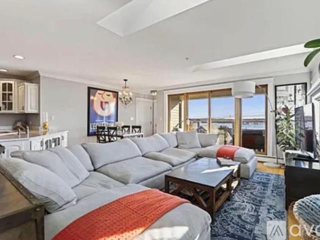2 BR, 2 BA Apartment 16 Guilford Court, Unit 3B, Portland, ME 04101