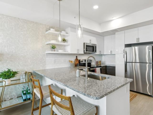 2 BR, 2 BA Apartment 1701 H St NE Unit 604, Washington, DC 20002