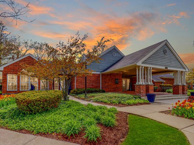 2 BR, 2 BA Apartment 1701 Johnson Drive Unit 3522, Buffalo Grove, IL 60089