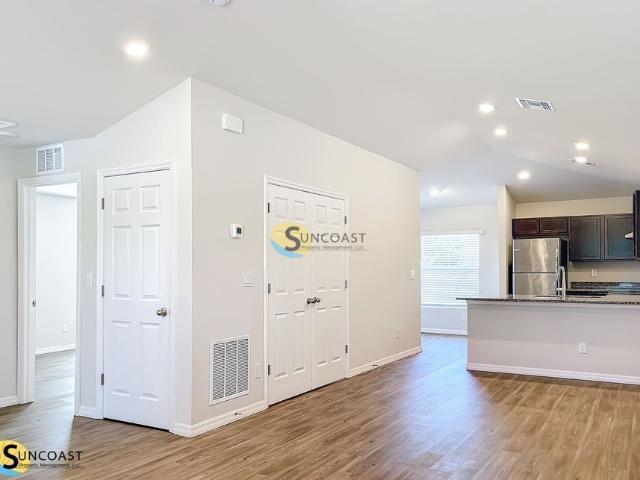 2 BR, 2 BA Apartment 17116 Carleen Ave, Port Charlotte, FL 33948