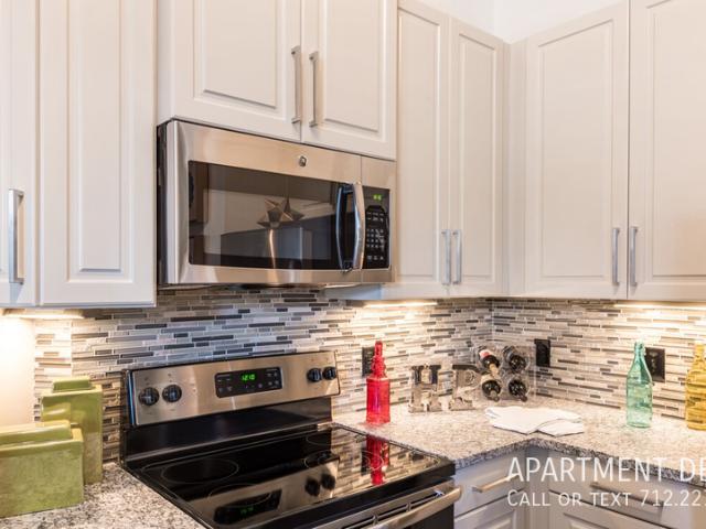 2 BR, 2 BA Apartment 17122 Harper's TraceÂ, Conroe, TX 77385