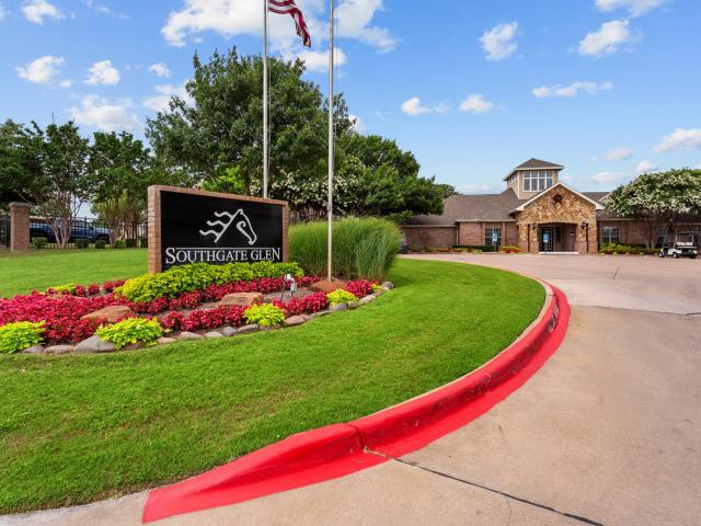 2 BR, 2 BA Apartment 1712 Martin Drive Unit 1022, Weatherford, TX 76086