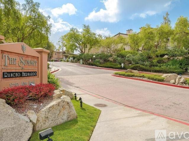2 BR, 2 BA Apartment 17161 Alva Rd, Unit 2733, San Diego, CA 92127