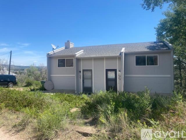 2 BR, 2 BA Apartment 1717 North 7th Street, Colorado Springs, CO 80907