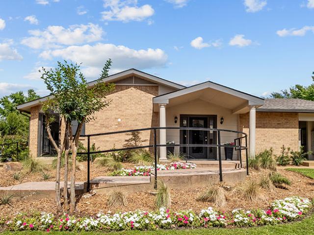 2 BR, 2 BA Apartment 1717 Shiloh Road Unit 216, Tyler, TX 75703