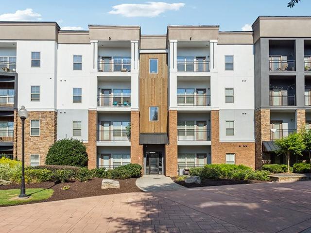2 BR, 2 BA Apartment 1750 Commerce Drive NW Unit 3425, Atlanta, GA 30318