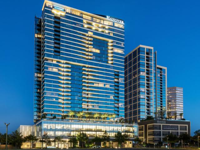 2 BR, 2 BA Apartment 1770 South Post Oak Lane Unit 815, Houston, TX 77056