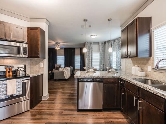 2 BR, 2 BA Apartment 17802 Mound Road Unit 4107, Cypress, TX 77433