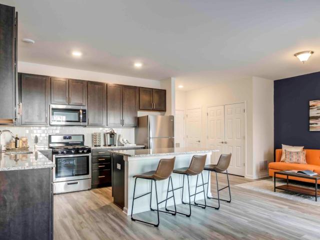 2 BR, 2 BA Apartment 17 Cindy Lane Unit 0317, Asbury Park, NJ 07712