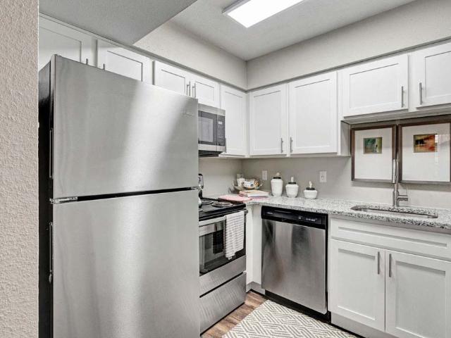 2 BR, 2 BA Apartment 1800 Austin Pkwy Unit 1416, Sugar Land, TX 77479