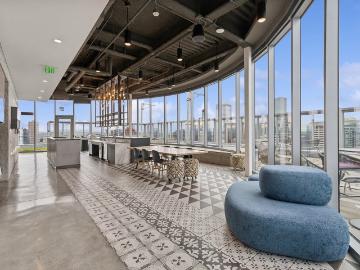 2 BR, 2 BA Apartment 1800 Boren Ave Unit 2709, Seattle, WA 98101