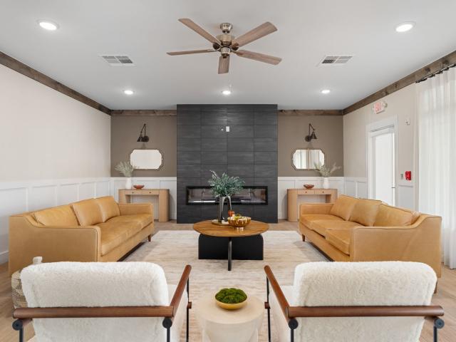 2 BR, 2 BA Apartment 1800 Frontier Road Unit 2 106 ADA Accessible, Barling, AR 72923