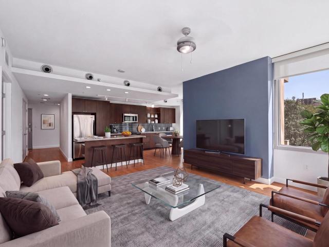 2 BR, 2 BA Apartment 1800 Main Street Unit E 0550, Dallas, TX 75201