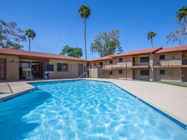 2 BR, 2 BA Apartment 1802 W Cholla St Unit 131, Phoenix, AZ 85029