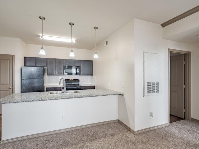 2 BR, 2 BA Apartment 1808 Tradewinds Blvd, Unit B 202, Midland, TX 79706
