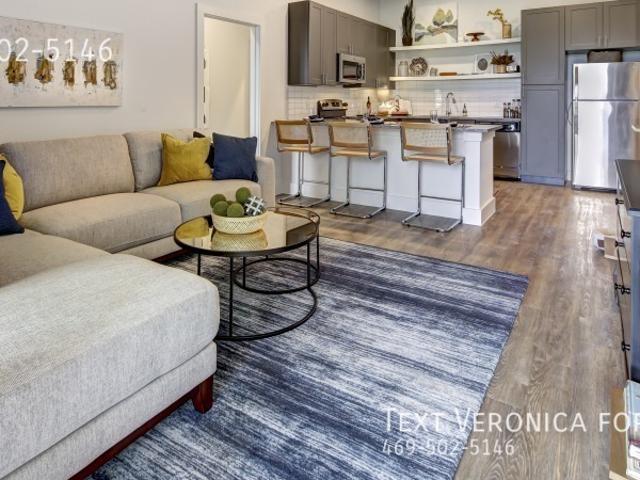 2 BR, 2 BA Apartment 1809 Social Dr, Pflugerville, TX 78660