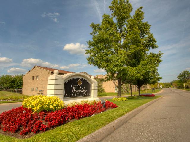 2 BR, 2 BA Apartment 18242 Middlebelt Rd Unit 246101, Livonia, MI 48152