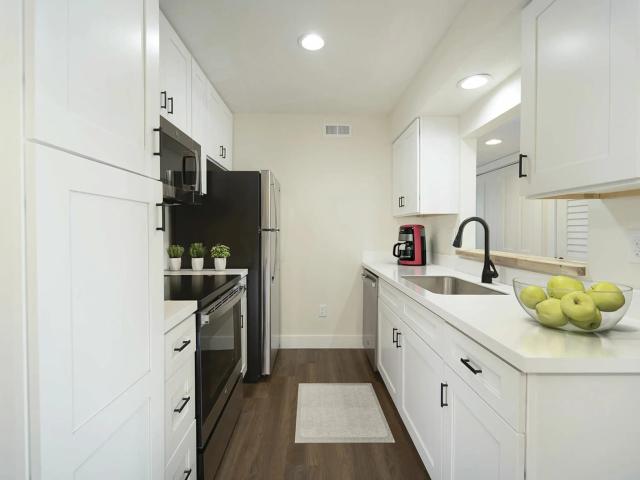 2 BR, 2 BA Apartment 1825 E Republic Road Unit 401, Springfield, MO 65804