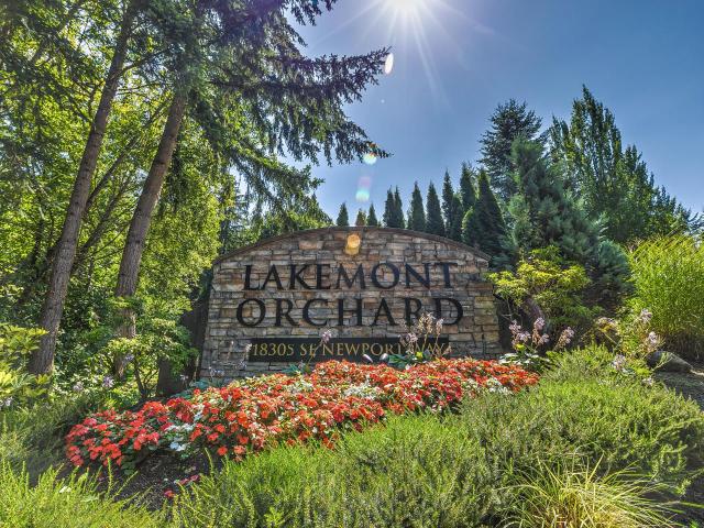 2 BR, 2 BA Apartment 18305 SE Newport Way Unit I301, Issaquah, WA 98027