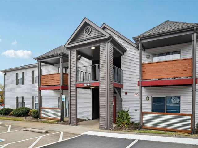 2 BR, 2 BA Apartment 1830 Spring Branch Road Unit 303, Madison, TN 37115