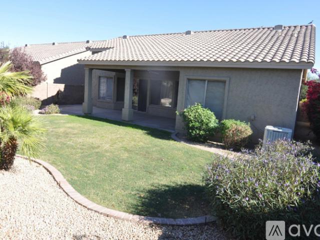 2 BR, 2 BA Apartment 18424 North 48th Place, Scottsdale, AZ 85254