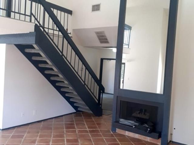 2 BR, 2 BA Apartment 18433 Hatteras Street, Unit 306, Los Angeles, CA 91356
