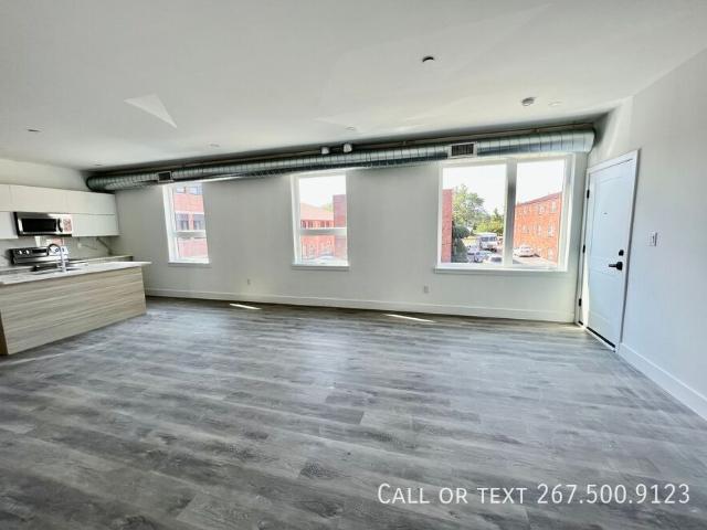 2 BR, 2 BA Apartment 1843 Hartranft St, Philadelphia, PA 19145